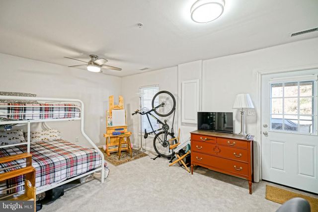 4 JOHN HALL DR, Ocean View, DE 19970