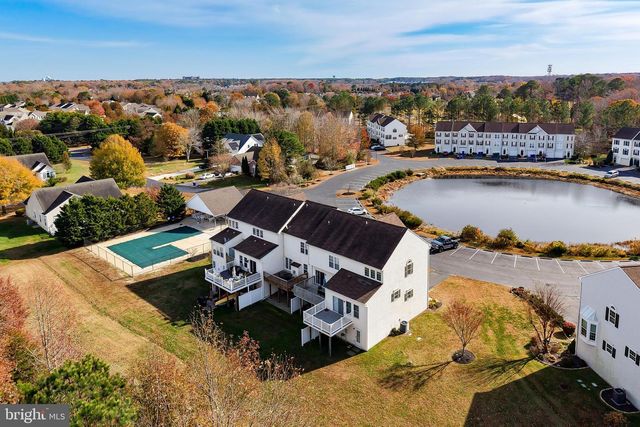 4 JOHN HALL DR, Ocean View, DE 19970