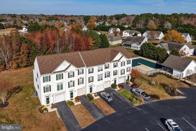 4 JOHN HALL DR, Ocean View, DE 19970