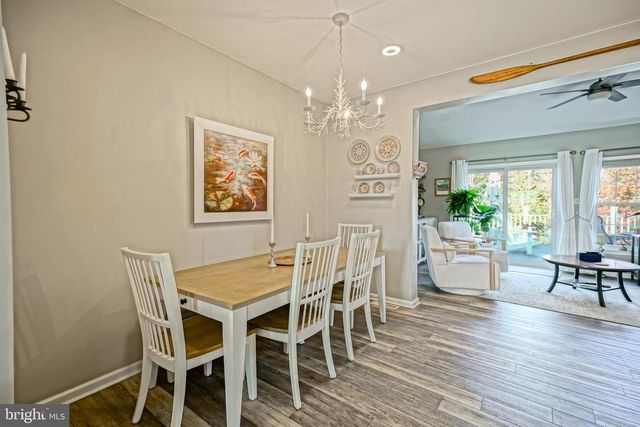 4 JOHN HALL DR, Ocean View, DE 19970