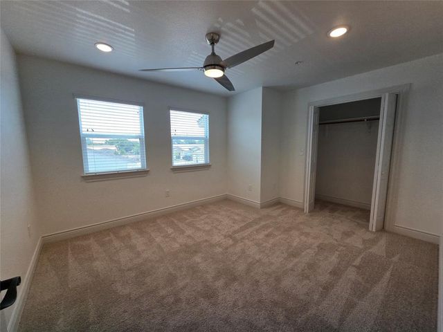 2105 Tiger TRL 403, Round Rock, TX 78665