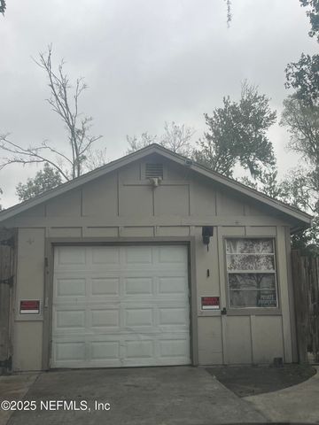 3001 FOREST Boulevard, Jacksonville, FL 32246