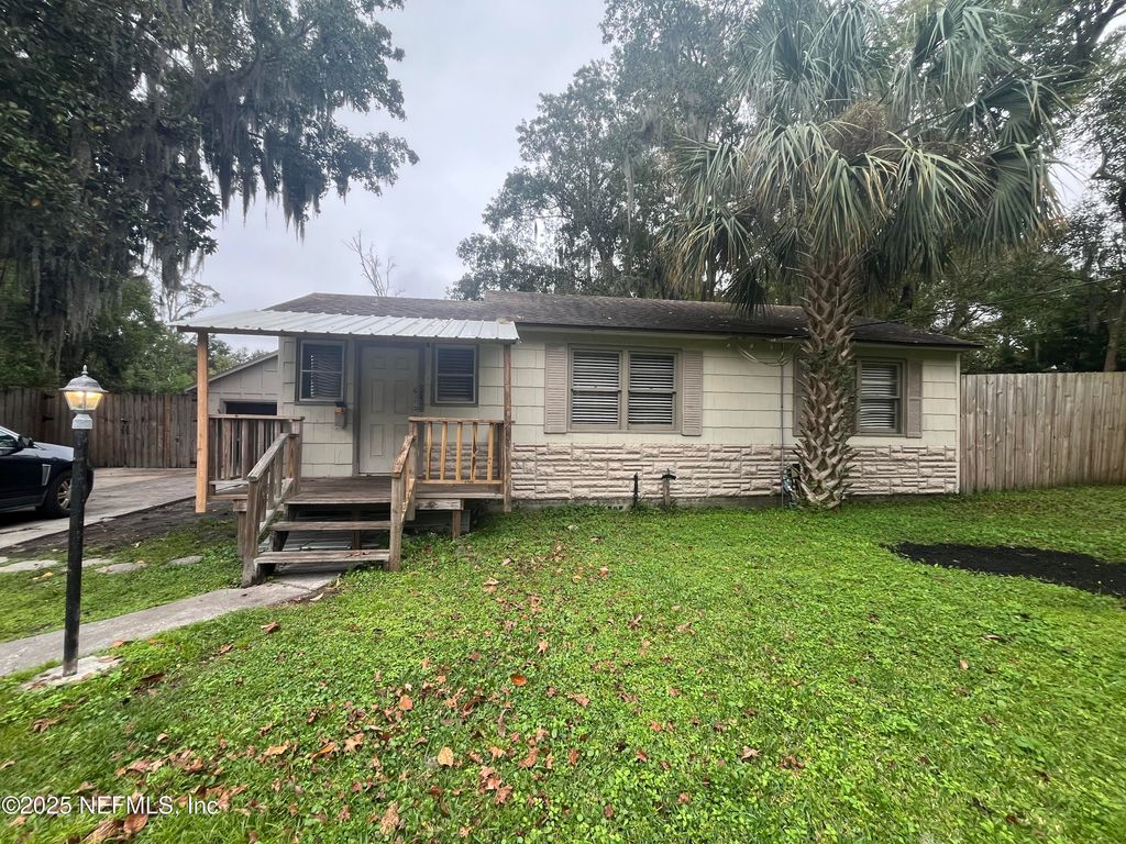 3001 FOREST Boulevard, Jacksonville, FL 32246