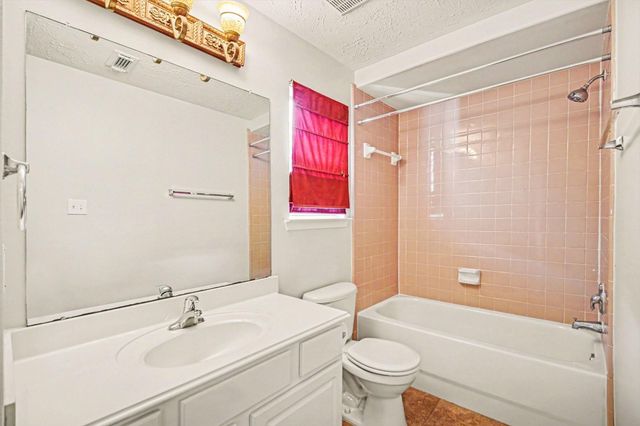 7419 Hollister Ridge, Houston, TX 77040