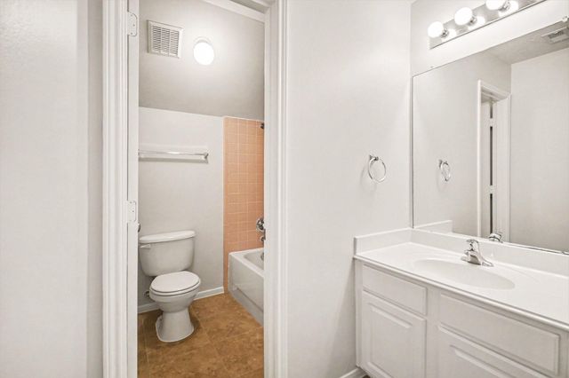 7419 Hollister Ridge, Houston, TX 77040