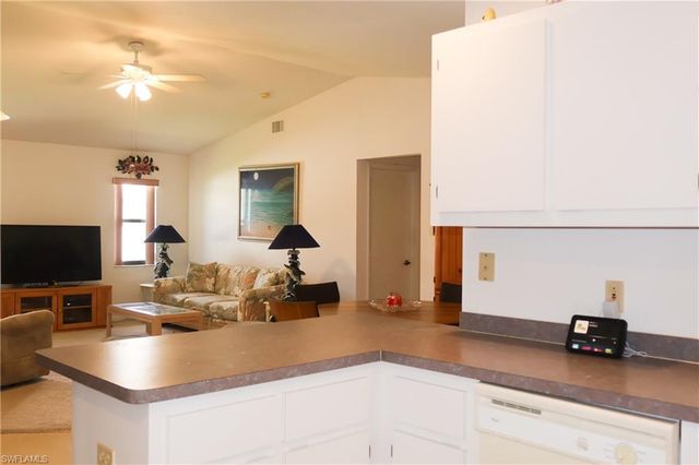 18122 Sandy Pines CIR, North Fort Myers, FL 33917