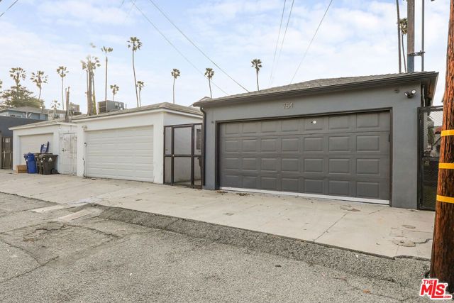 754 Washington Boulevard, Los Angeles, CA 90292