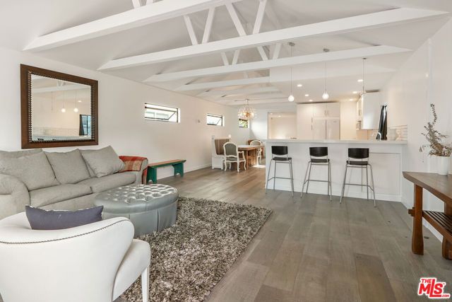 754 Washington Boulevard, Los Angeles, CA 90292