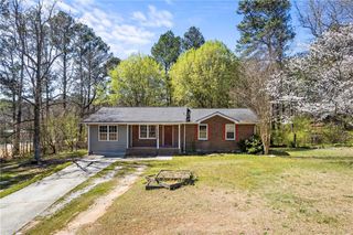 2420 Green Road, Loganville, GA 30052