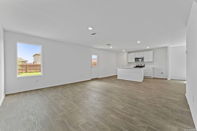 12611 Desert Fox, Converse, TX 78109