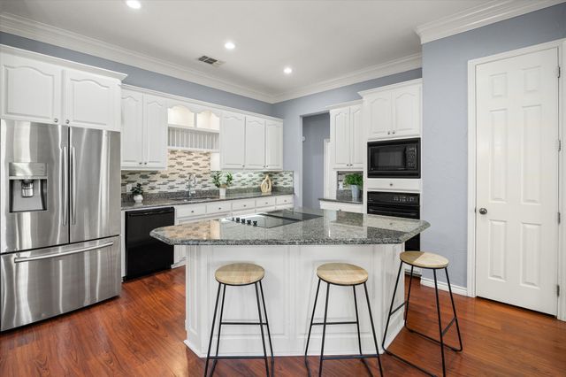 8712 Bellechase Road, Granbury, TX 76049