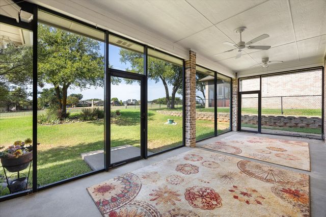 8712 Bellechase Road, Granbury, TX 76049