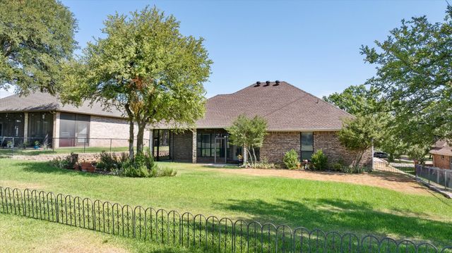 8712 Bellechase Road, Granbury, TX 76049