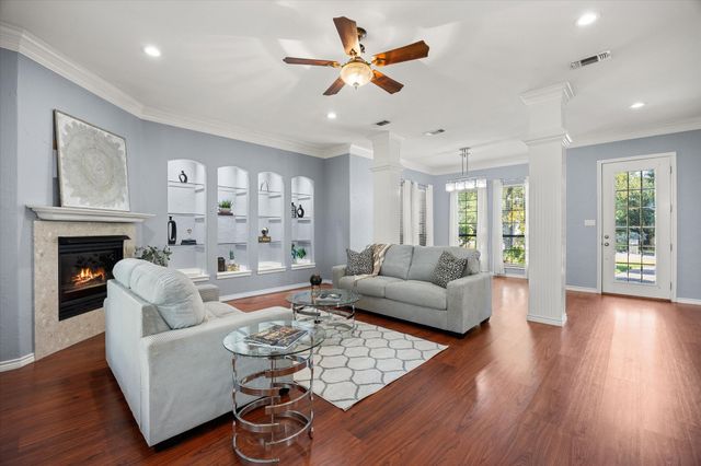 8712 Bellechase Road, Granbury, TX 76049