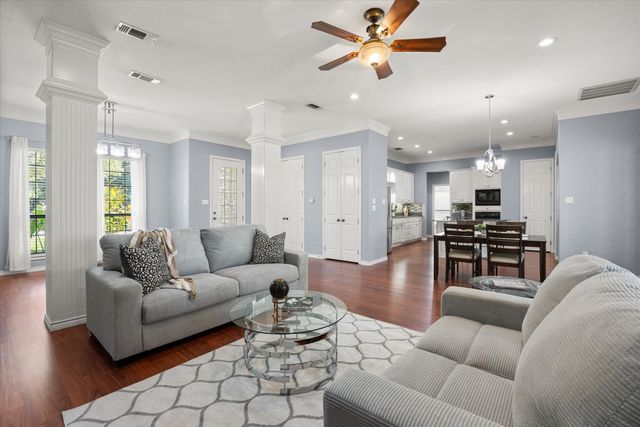 8712 Bellechase Road, Granbury, TX 76049