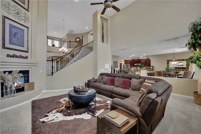 9046 Barium Rock Avenue, Las Vegas, NV 89143