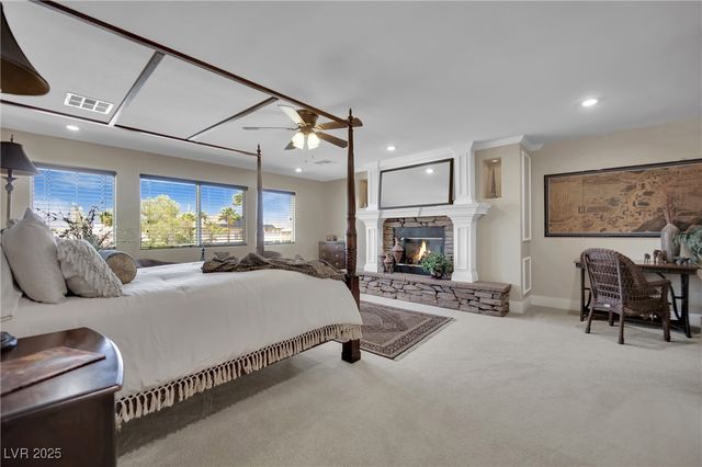 9046 Barium Rock Avenue, Las Vegas, NV 89143