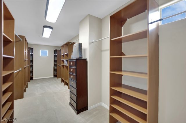 9046 Barium Rock Avenue, Las Vegas, NV 89143