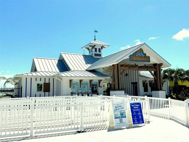 10171 TRUMPET HONEYSUCKLE WAY, San Antonio, FL 33576