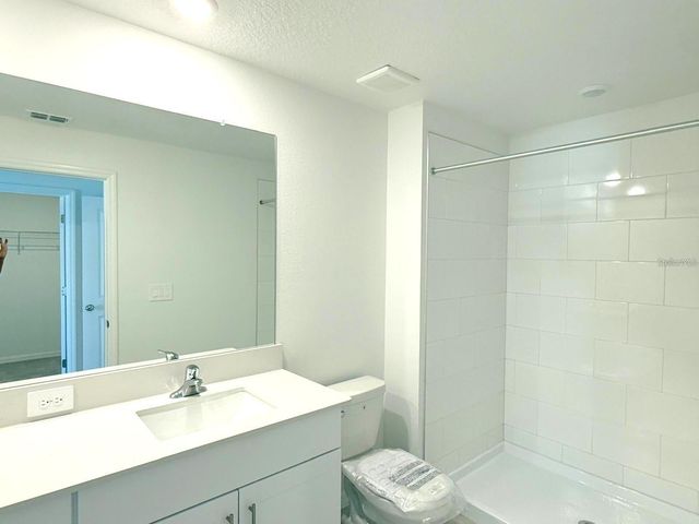 10171 TRUMPET HONEYSUCKLE WAY, San Antonio, FL 33576