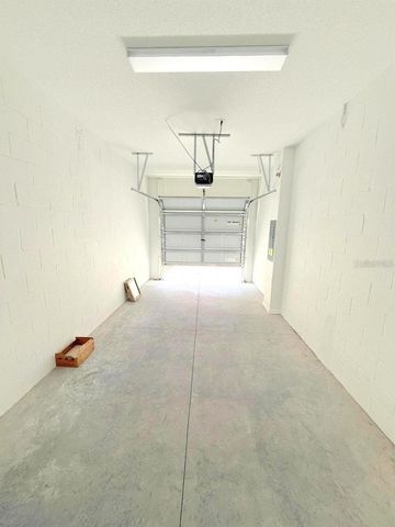 10171 TRUMPET HONEYSUCKLE WAY, San Antonio, FL 33576