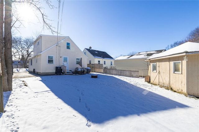 300 Mosley Road, Greece, NY 14616