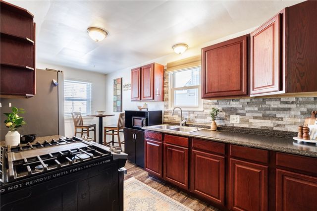 300 Mosley Road, Greece, NY 14616