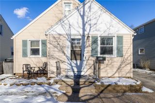 300 Mosley Road, Greece, NY 14616