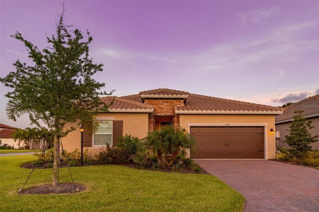 4919 TOBERMORY WAY, Bradenton, FL 34211