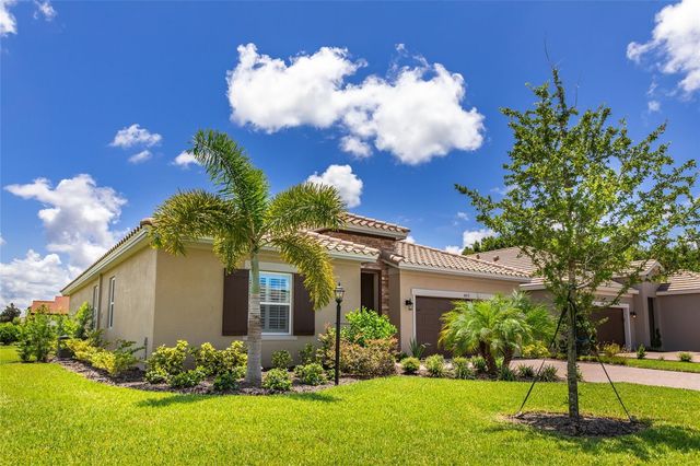 4919 TOBERMORY WAY, Bradenton, FL 34211
