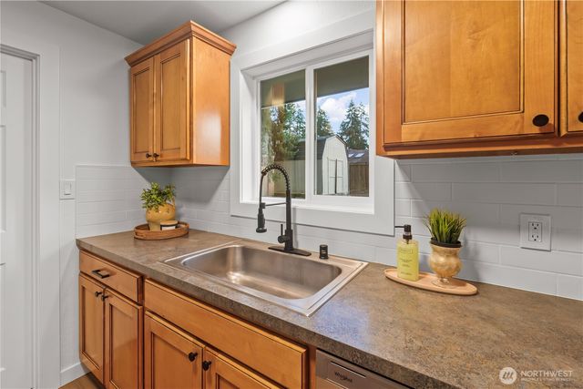 5922 120th Street SW, Lakewood, WA 98499