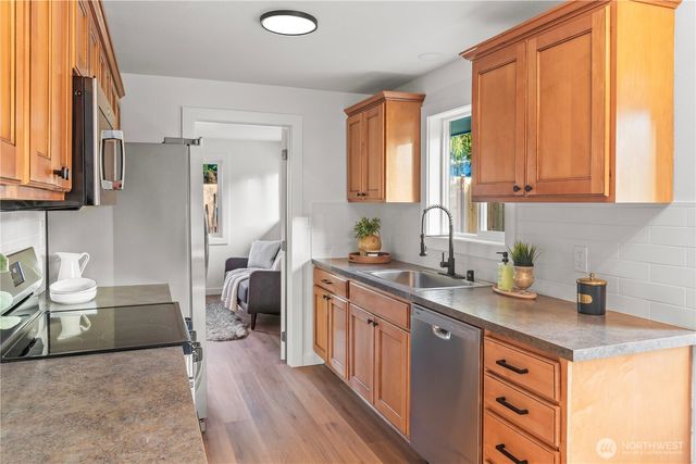 5922 120th Street SW, Lakewood, WA 98499