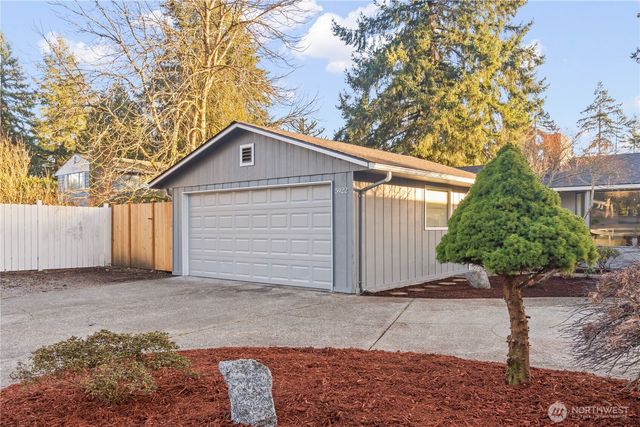 5922 120th Street SW, Lakewood, WA 98499