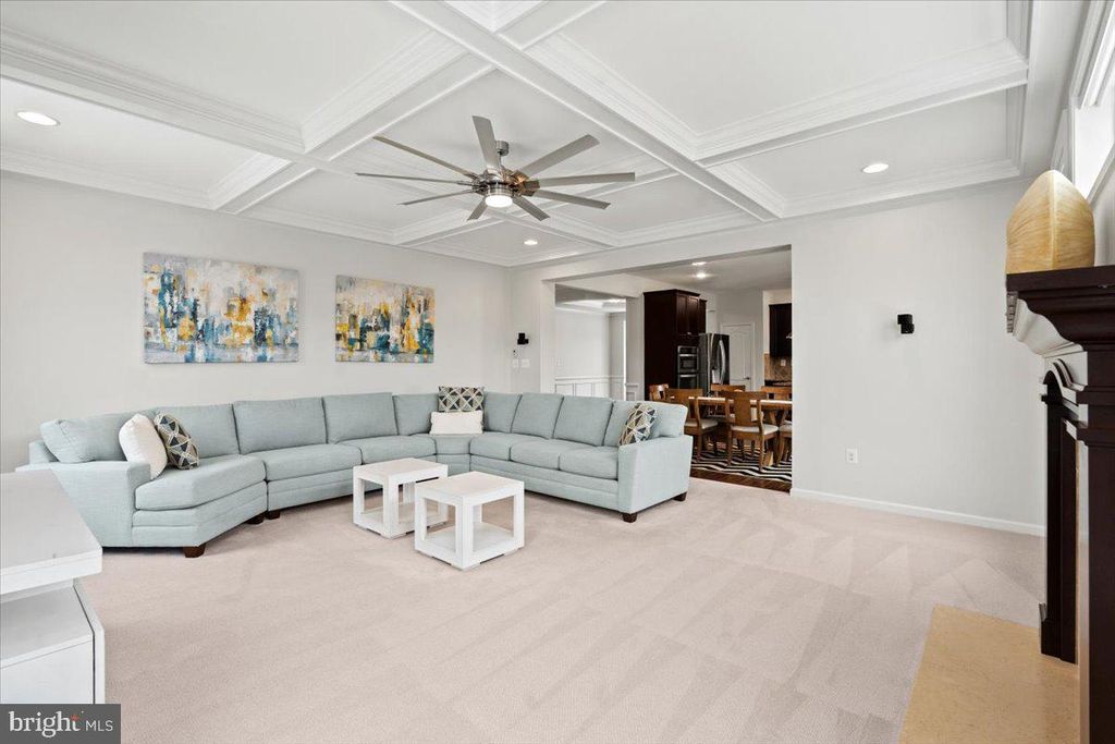 Image 24 of property listing at 23151 GLENORCHY CT, Ashburn, VA 20148