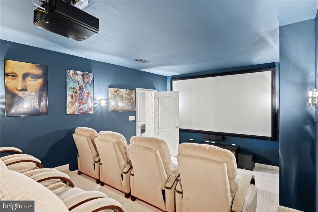 Image 51 of property listing at 23151 GLENORCHY CT, Ashburn, VA 20148