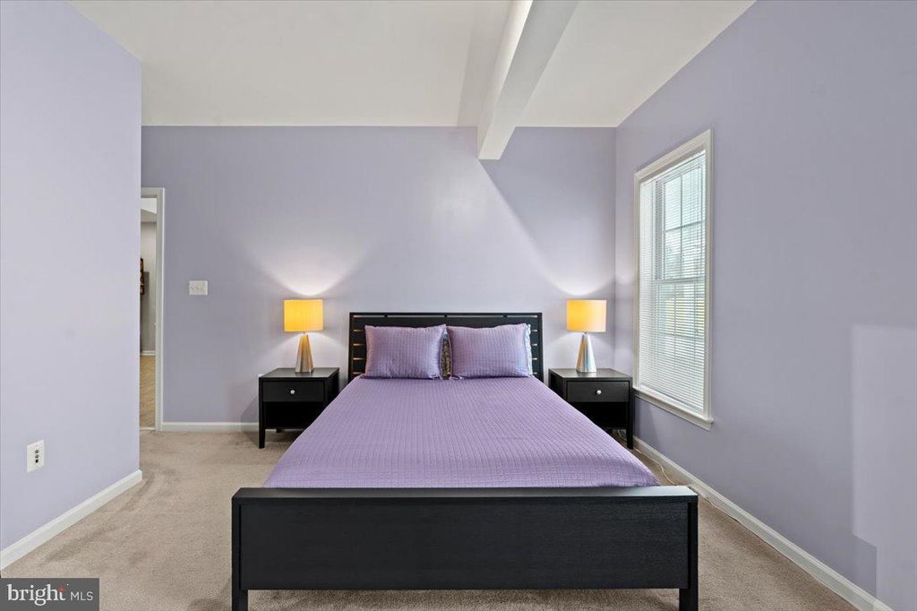 Image 54 of property listing at 23151 GLENORCHY CT, Ashburn, VA 20148