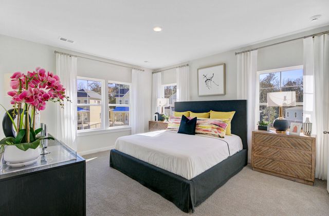 453 Caledon Court, Johns Island, SC 29455