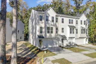 453 Caledon Court, Johns Island, SC 29455