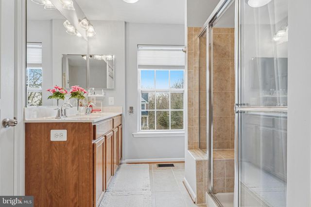 8876 PADDOCK LN, Baltimore, MD 21234