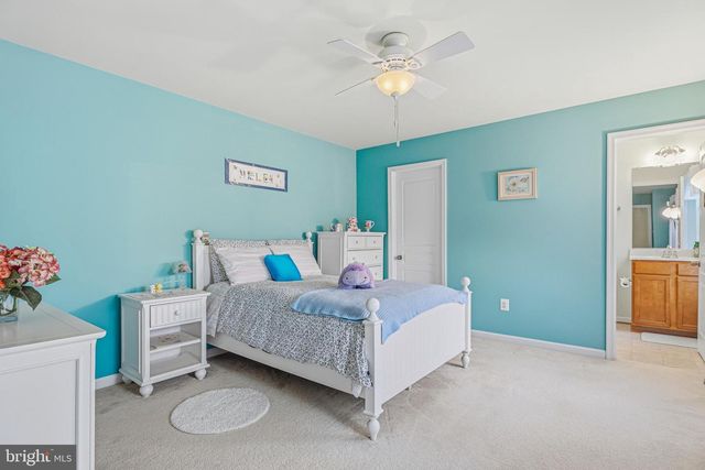 8876 PADDOCK LN, Baltimore, MD 21234