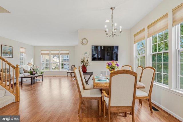 8876 PADDOCK LN, Baltimore, MD 21234