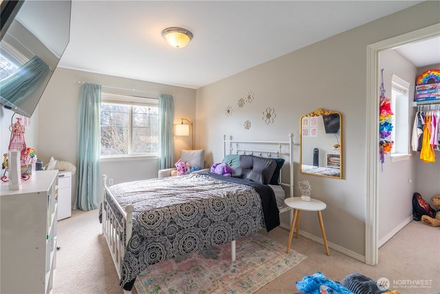 2149 Pleasanton Court SE, Lacey, WA 98503