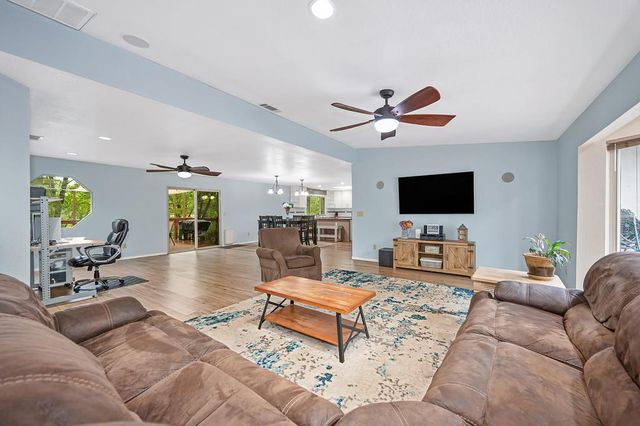 2837 Maryetta Ct, Cameron Park, CA 95682