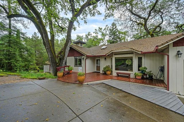 2837 Maryetta Ct, Cameron Park, CA 95682