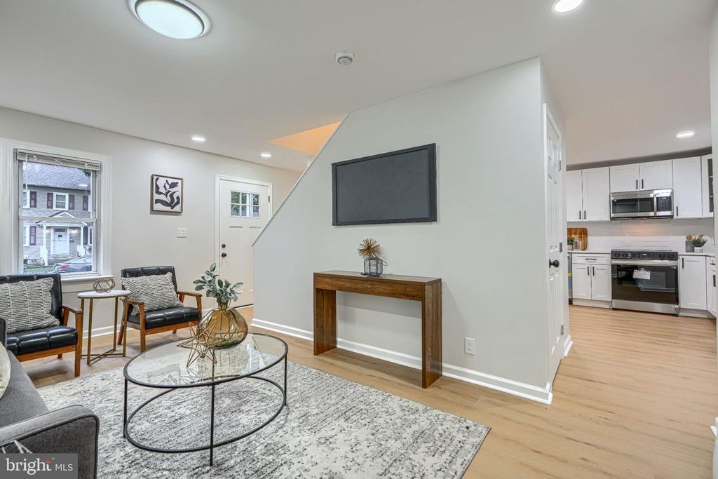 Image 3 of property listing at 143 RIGDON RD, Aberdeen, MD 21001