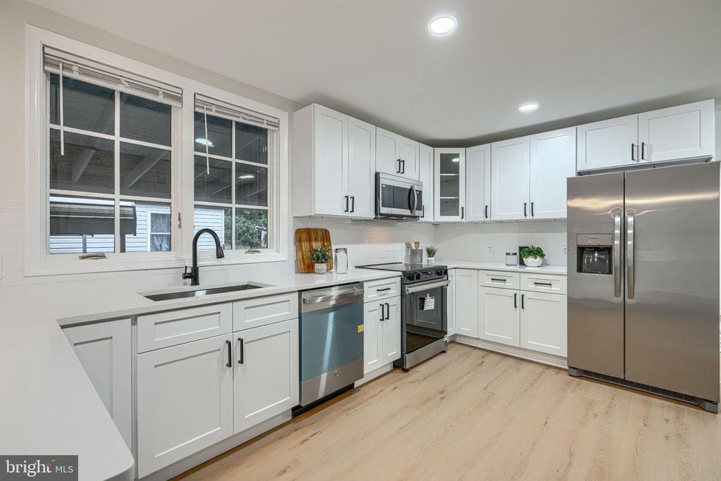 Image 8 of property listing at 143 RIGDON RD, Aberdeen, MD 21001