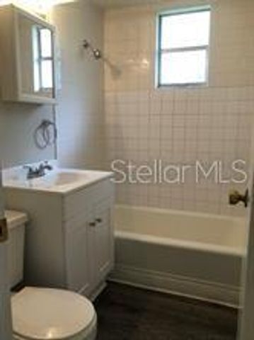 1113 S PARK AVENUE, Sanford, FL 32771