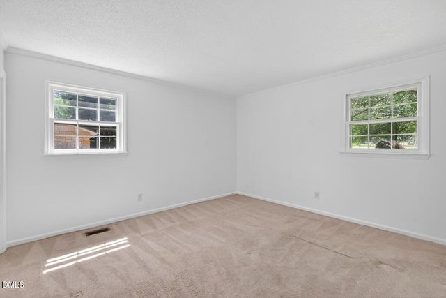 4905 Reigal Wood Road, Durham, NC 27712