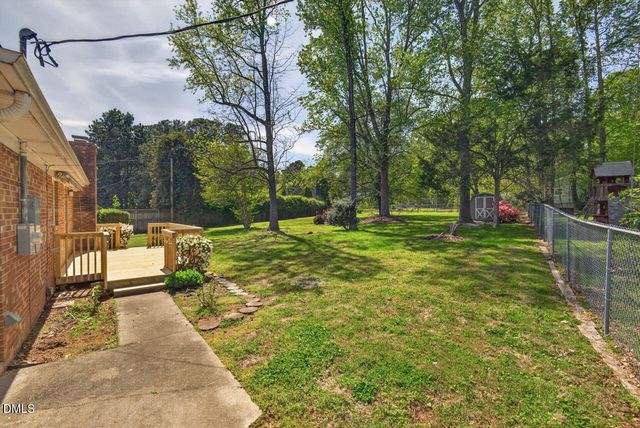 4905 Reigal Wood Road, Durham, NC 27712