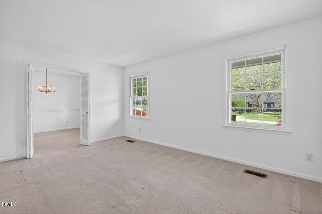 4905 Reigal Wood Road, Durham, NC 27712